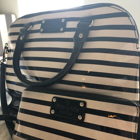 Kate Spade Satchel & Matching Wallet - Picture 9 of 9